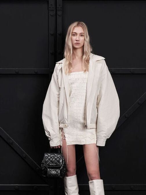 حقيبة ظهر أوبريل بتصميم مبطّن, أسود كلاسيكي, hi-res