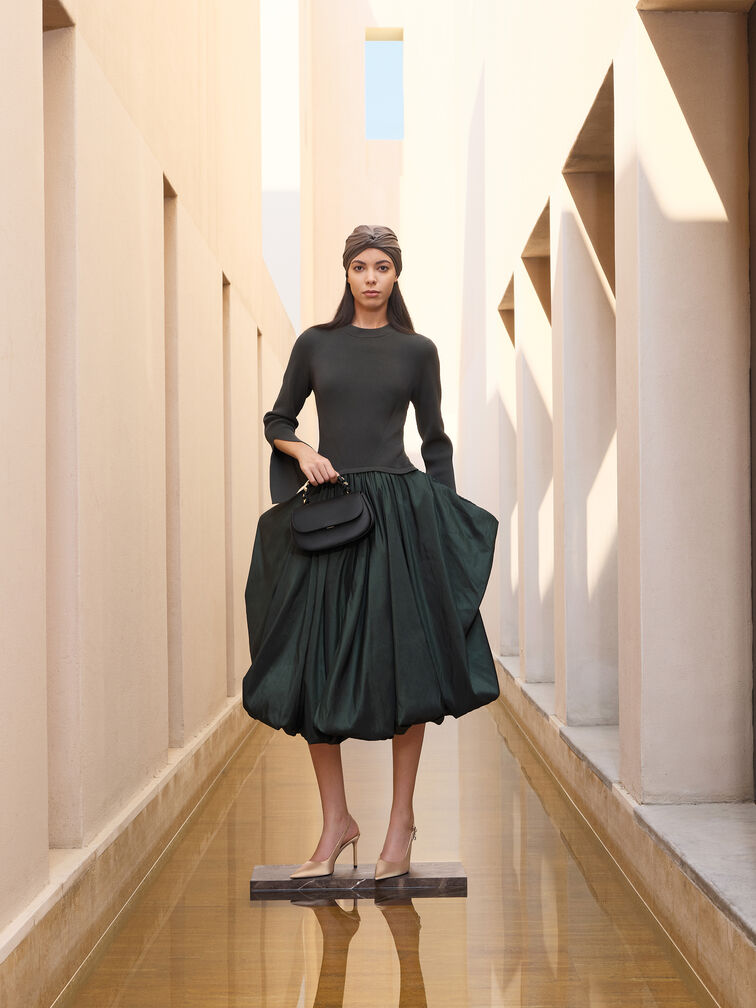 حذاء سلينغ باك (بامبس) من الساتان, ذهبي, hi-res