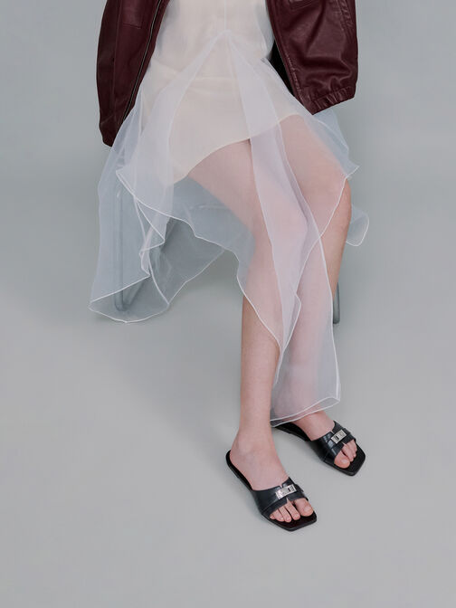 صندل لاندو سلايد بحزام مزين بتفاصيل ميتاليك, أسود, hi-res